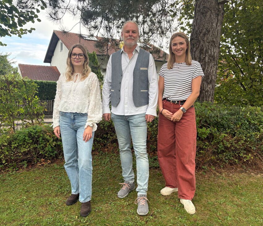 Gruppenfoto der neuen Kollegen